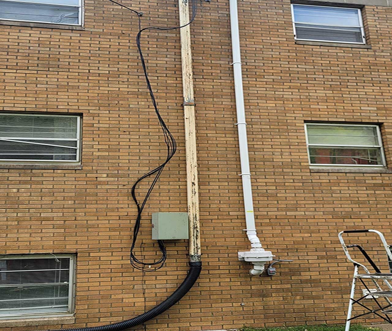 After pro clean mobile wash power washed this apartment building.